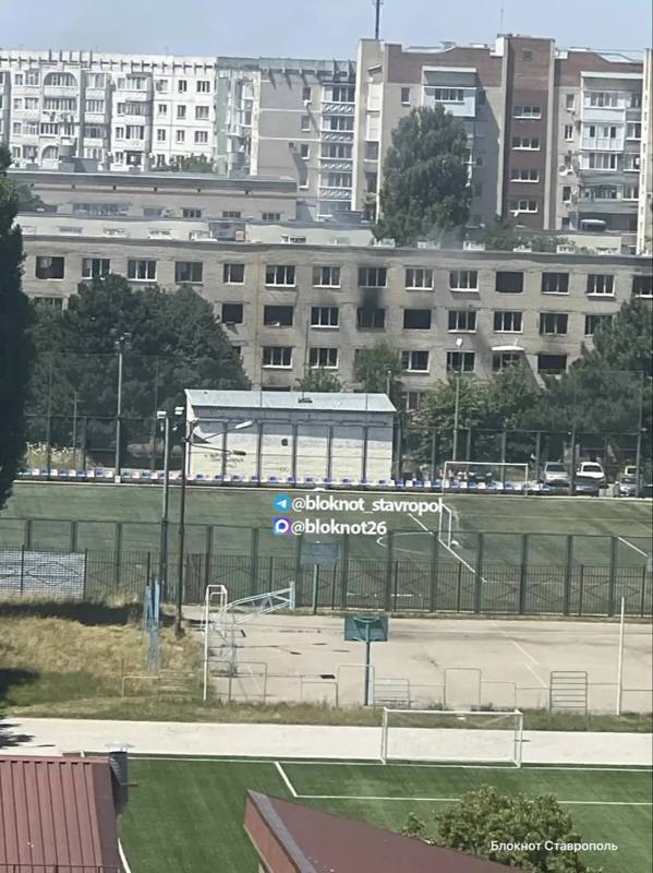 🔥Пожар разгорелся в общежитии на Бруснева