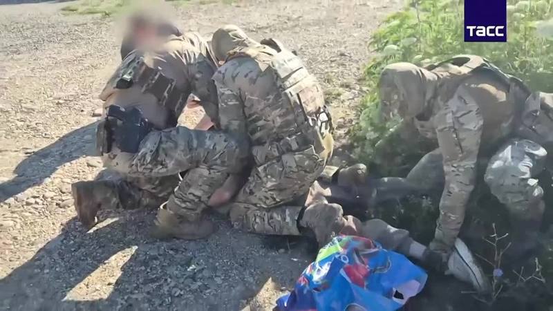 ☄ Теракт у здания прокуратуры предотвратили в Пятигорске, задержан гражданин одной из стран…
