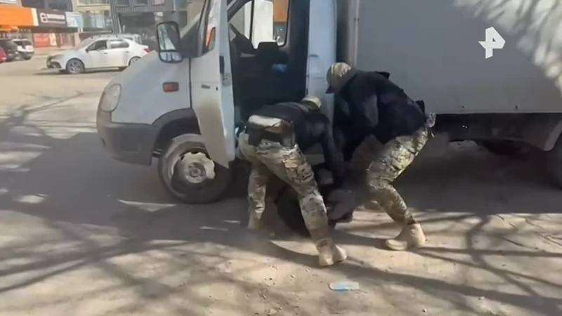 👮‍♀Очередной провокатор выдворен за пределы правового поля России