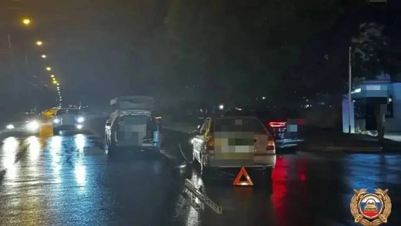 ​🏙 Двое попали в больницу после серьезной аварии на Серова в Ставрополе