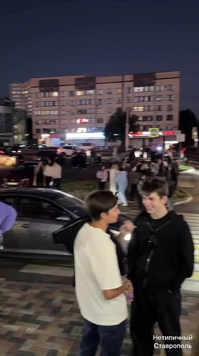 ​👀Эвакуация прошла в ТЦ «Космос»