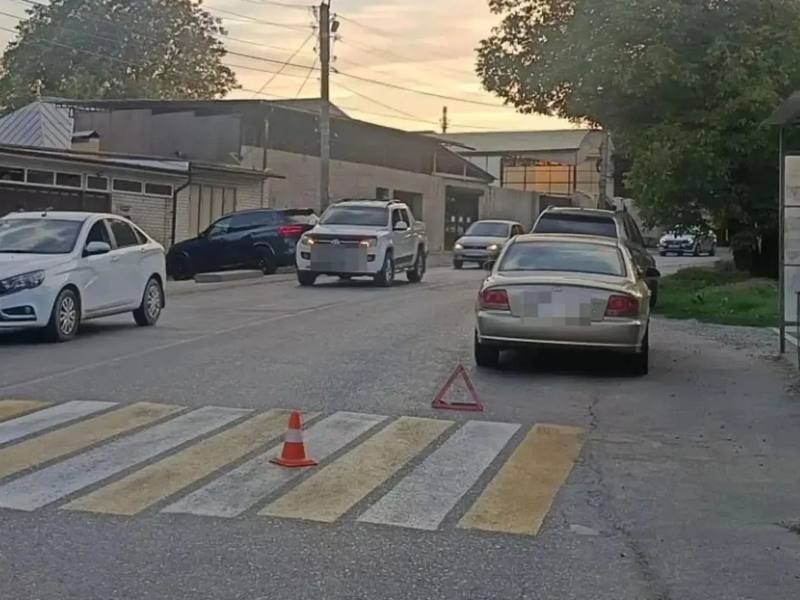 😨 Женщина и 5-летняя девочка попали под колеса авто в Пятигорске