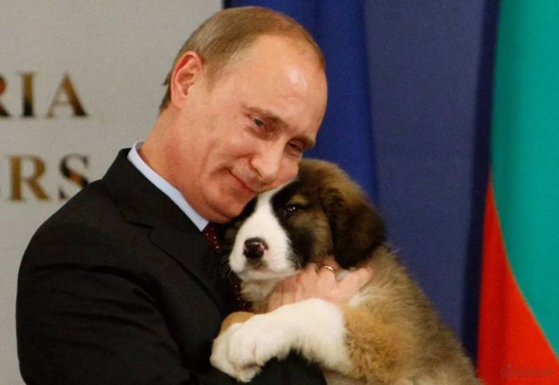 Президенту России Владимиру Путину сегодня исполнилось 74 года